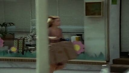 Escaping A Sordid Life (France 1977, France, Brigitte Lahaie, Susan Deloir)