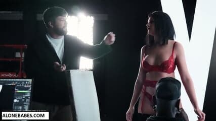 sienna rae hubby watches wife with two big dicks