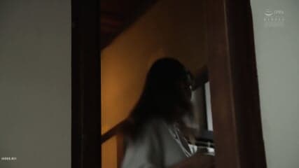 ˢᴬᴹᴱ⁻¹⁸¹ ENG SUB - The daughter forced to pay off her delinquent mom’s huge debts by sucking countless strange men’s dicks. Nanami Nami