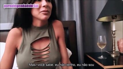 Mamãe pediu para tirar umas fotos dela 😈. Link do vídeo completo: pornolegendadobr.lat