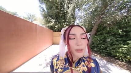 Scarlette Moon As Chun-Li Vr