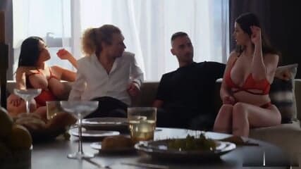 Alyx Star, Mona Azar - Make It Happen
