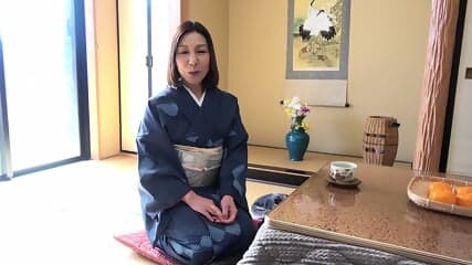 First Shoot at 60 Years Old: Rumi Shimazaki